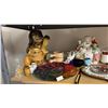 Image 2 : SHELF LOT OF ASSORTED COLLECTABLES ITEMS INCL. FIGURES, DISHES AND MORE