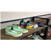 Image 1 : 3 PAIRS OF ASSORTED VINTAGE SHOES *ASSORTED SIZES*