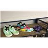 Image 2 : 3 PAIRS OF ASSORTED VINTAGE SHOES *ASSORTED SIZES*