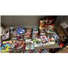 Image 4 : SHELF OF ASSORTED COLLECTABLE TOYS INCL. TRANSFORMERS, MARVEL HOT WHEELS, STAR WARS AND MORE