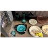 Image 2 : ASSORTED COLLECTABLES PLATES AND BOWLS INCL. BLUE MOUNTAIN POULTRY