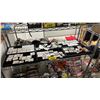 Image 1 : SHELF OF ASSORTED WOMEN'S EARRINGS