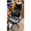 Image 1 : BLACK BONDED LEATHER MANAGER'S CHAIR