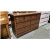 Image 1 : VINTAGE 6-DRAWER LOWBOY DRESSER *TOP RIGHT DRAWER IS MISSING 1 KNOB*