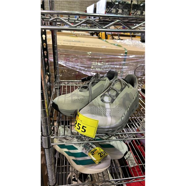 MEN'S SIZE 12.5 CLOUDTECH RUNNING SHOES *WITH SECURITY TAG*