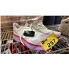 Image 2 : WOMEN'S SIZE 10.5 SAUCONY RIDE FORM FIT RUNNING SHOES *WITH SECURITY TAG*