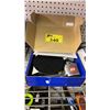 Image 1 : *NEW* CAMPBELL HAUSFELD DUAL ACTION AIR SANDER