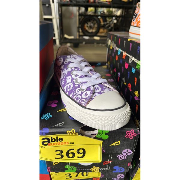 *NEW IN BOX* DISNEY "IT'S MICKEY" PURPLE RUNNING SHOES: SIZE 35