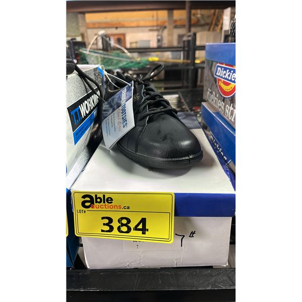 *NEW IN BOX* TENDER TOOTSIES CLOUD LITES SHOES: WOMAN'S SIZE 7