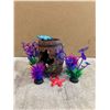 Image 1 : Fish Tank Decorations