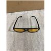 Image 3 : Lot Of 2 Yellow Aviator Sunglasses