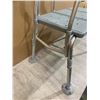 Image 7 : HOMLAND Tub Transfer Bench With Back Rest
