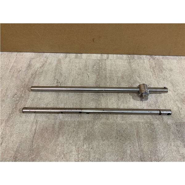 Lot Of 2 T Bars - 1 Snap On - L 52B