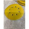 Image 3 : Bag Of Many 600 Grit Sanding Discs