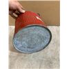 Image 5 : Vintage Red Metal Ribbed Utility Gas Can