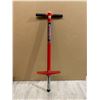 Image 1 : Red Acrobat V 500 Pogo Stick