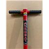 Image 3 : Red Acrobat V 500 Pogo Stick