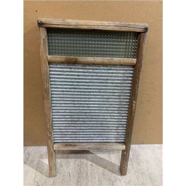 Vintage Wooden Washboard