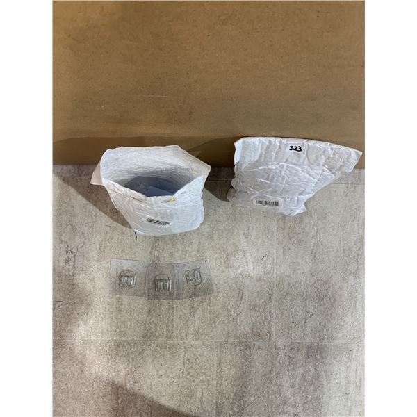 Lot Of 2 Bags Of 20 PCS - Transparent Adhesive Hooks