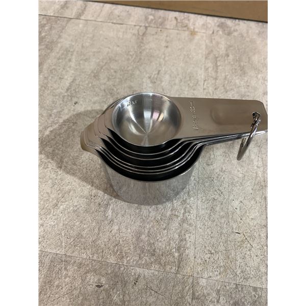 Metal Measuring Cup Set