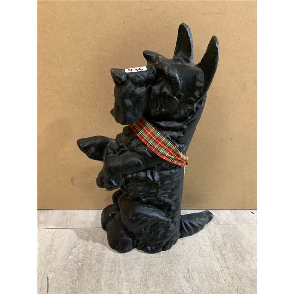 Vintage Black Cast Iron Scottish Terrier
