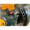Image 6 : YardWorks Gas Powered Leaf Blower