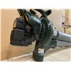 Image 7 : YardWorks Gas Powered Leaf Blower
