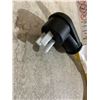 Image 4 : Extension Cord 1FT Right Angle Socket