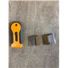 Image 1 : Razorblade Scraper Tool