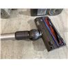 Image 12 : Lot Of 3 Dyson Vacuums