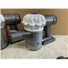 Image 3 : Lot Of 3 Dyson Vacuums