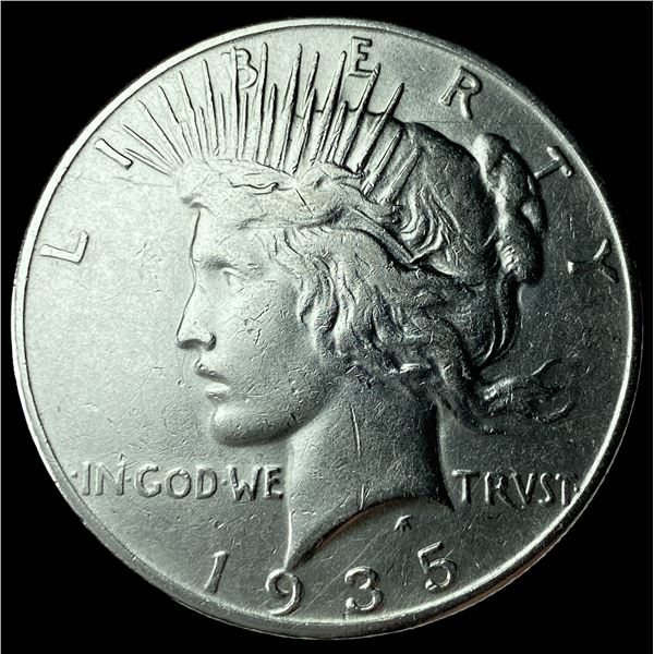 1935 Silver Peace Dollar CLOSELY UNCIRCULATED