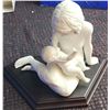 Image 6 : Kaiser Porcelain Figurine Collection – Set of 3 with Boxes