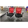 Image 1 : PAIR OF BLACK/RED ADJUSTABLE MOBILE OFFICE CHAIRS