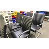 Image 4 : GROUP OF 10 BLACK PADDED CLIENT OFFICE CHAIRS