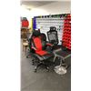 Image 1 : GROUP OF ASSORTED CHAIRS