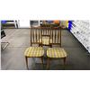 Image 4 : GROUP OF ASSORTED CHAIRS