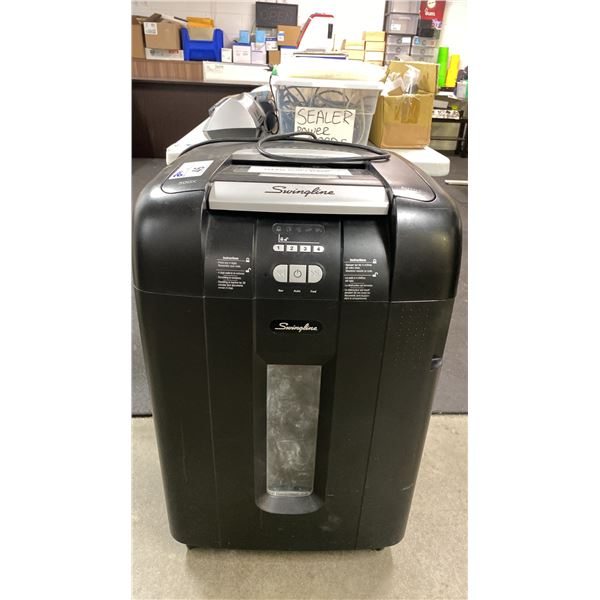 SWINGLINE 500X HEAVY DUTY, COMMERCIAL GRADE AUTO-FEED PAPER SHREDDER
