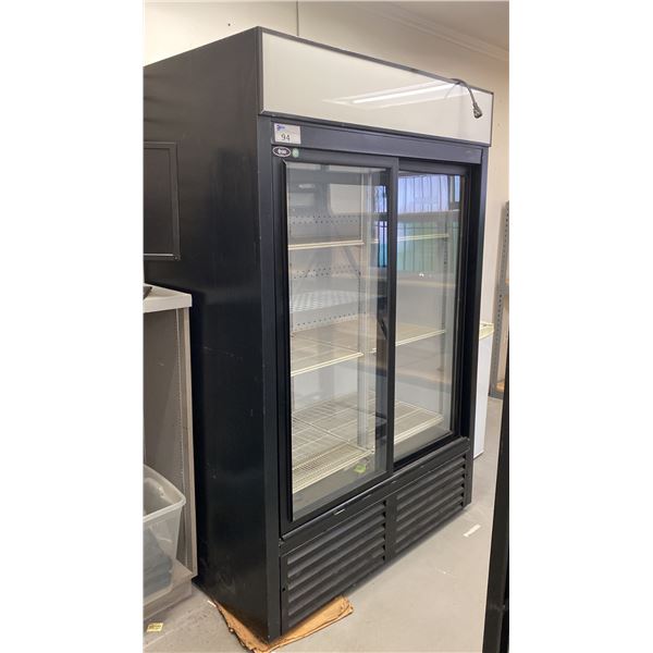 QBD CD45-HC TWO SECTION COMMERCIAL GLASS DOOR MERCHANDISER REFRIGERATOR