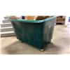 Image 1 : ULINE GREEN POLY BOX TRUCK