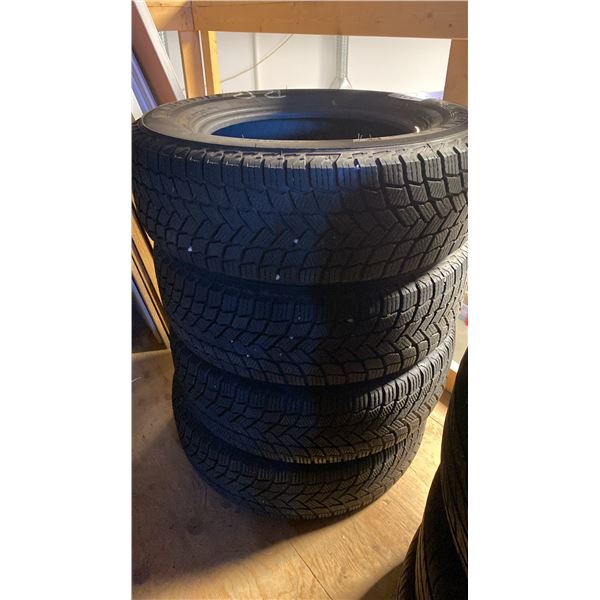 SET OF 4 MICHELIN X-ICE SNOW TIRES- 225/65R16 100T