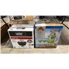 Image 1 : MARGARITAVILLE MACHINE & UNOPENED WEBER SMOKEY JOE 14"