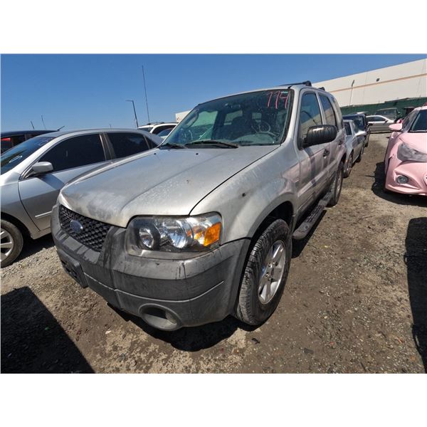FORD ESCAPE 2005 L/S-DONATION