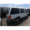 Image 4 : FORD EXPLORER 2000 T-DONATION
