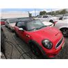 Image 1 : MINI COOPER CONVERTIBLE 2012 T-DONATION