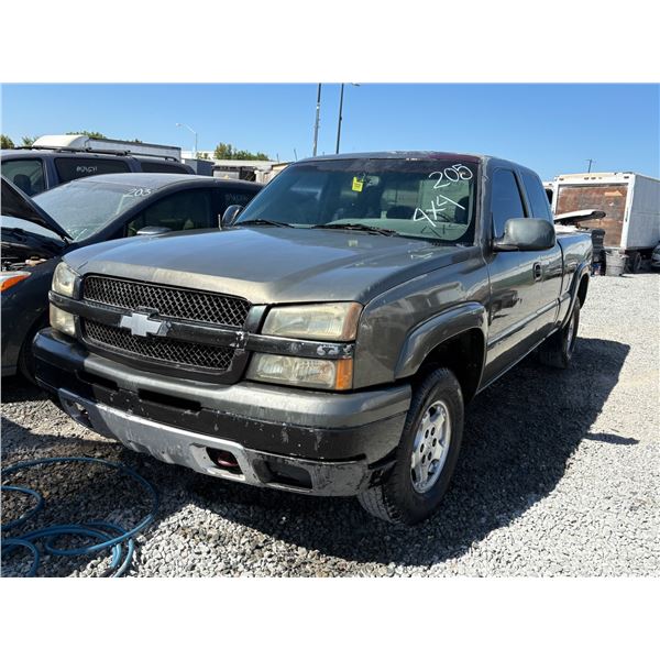 CHEVY SILVERADO 2003 SALV T/DONATION