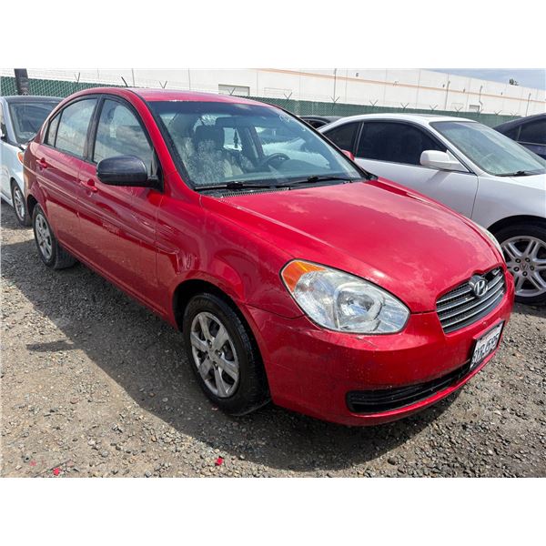 HYUNDAI ACCENT 2011 T
