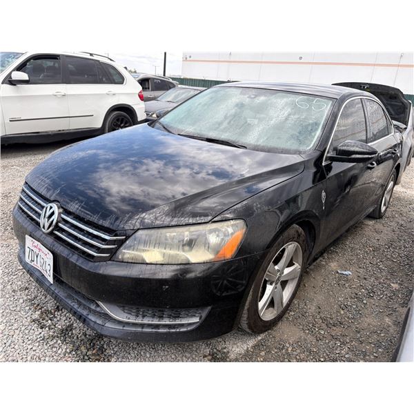 VOLKS PASSAT 2012 T