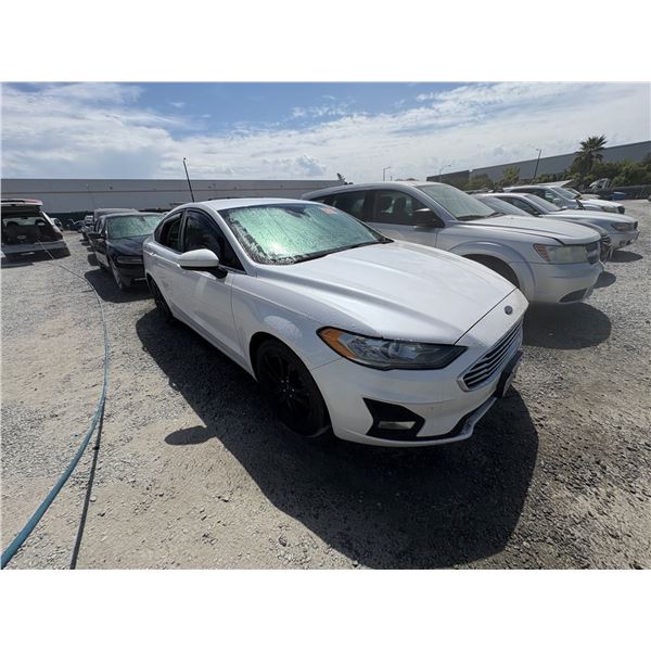FORD FUSION 2019 T