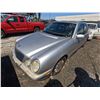 Image 1 : MERZ E CLASS 2000 T-DONATION